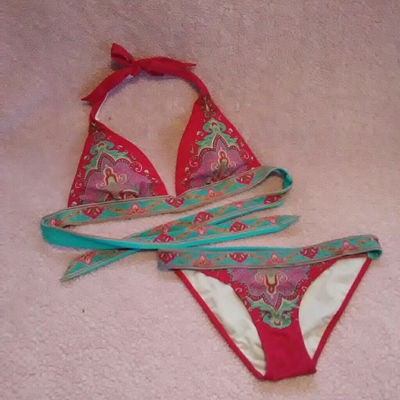 💕NWOT Victoria Secret Boho print bikini - Picture 3 of 8
